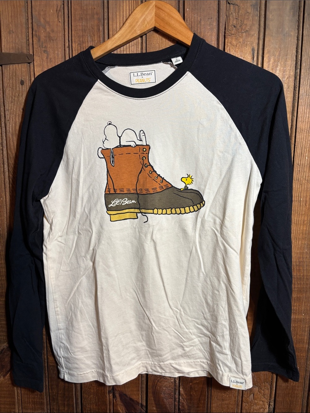 L.L. Bean X Peanuts Long-Sleeve Raglan Tee with Boot Graphic - Black & White